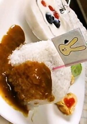 食べてビックリ!お子様ランチ風デコカレー-レシピのメイン写真