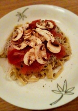 マッシュルームと生ハムのパスタ-レシピのメイン写真