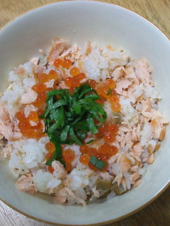 鮭とイクラの親子丼-レシピのメイン写真