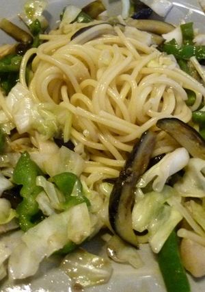 夏野菜とキャベツとアンチョビのパスタ-レシピのメイン写真