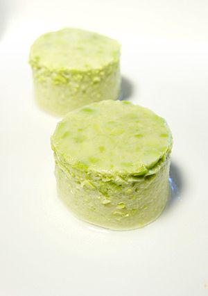 夏！アガーで簡単♪ずんだココナッツプリン-レシピのメイン写真