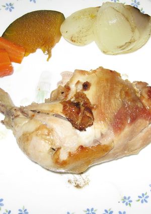 ダッチオーブンで簡単チキンのもも焼き-レシピのメイン写真
