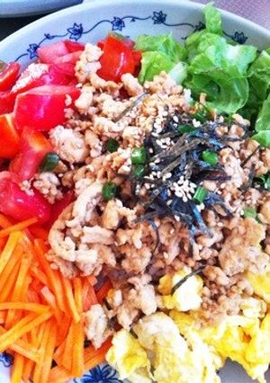 博多地鶏の5色どーーーん丼-レシピのメイン写真