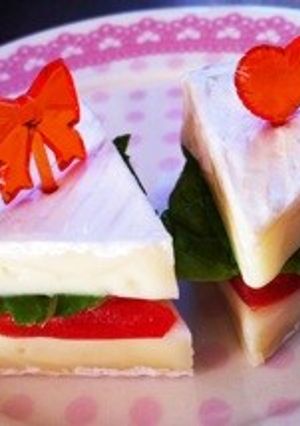ショートケーキ風カマンベールチーズ-レシピのメイン写真