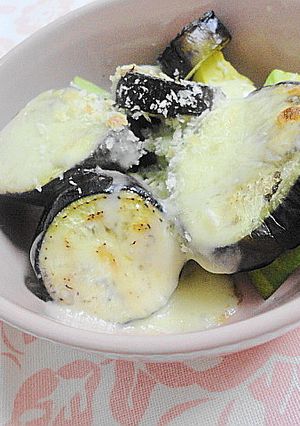 ナスとアボガド✪まったりチーズ焼き-レシピのメイン写真