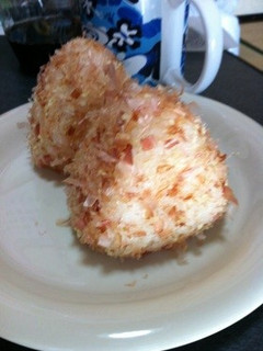 ☆美味☆おかかチーズおにぎり-レシピのメイン写真
