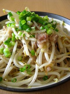 もやしと豚のナンプラー炒め-レシピのメイン写真