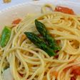 帆立とアスパラのフレッシュトマトパスタ