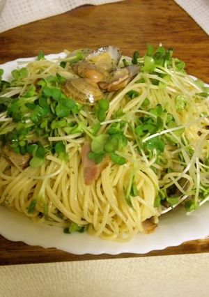 あさりとベーコンのかいわれサラダパスタ-レシピのメイン写真