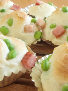 HBでほんのりチーズ枝豆ベーコンパン-レシピのメイン写真