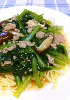 小松菜と豚挽の簡単焼きそば！-レシピのメイン写真