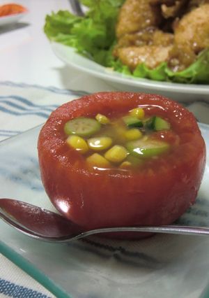 完熟トマトと夏野菜の冷たいジュレサラダ-レシピのメイン写真