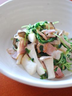 豆苗ベーコン炒め-レシピのメイン写真