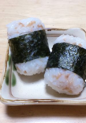 お弁当に！かわいいプチおむすび♪-レシピのメイン写真