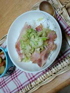 ベーコン&キャベツ丼-レシピのメイン写真