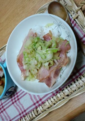 ベーコン＆キャベツ丼-レシピのメイン写真