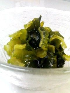サッパリ◎ゴーヤとわかめの酢の物-レシピのメイン写真