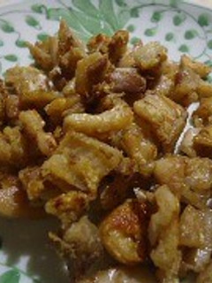 ビールがグイグイ☆鶏皮のカリカリ焼き-レシピのメイン写真