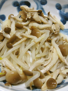 レンジで3分☆ダイエット食 もやしめじ♪-レシピのメイン写真