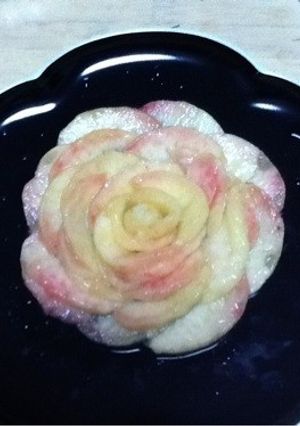 桃一個！冷たく豪華で簡単薔薇の花！切り方-レシピのメイン写真