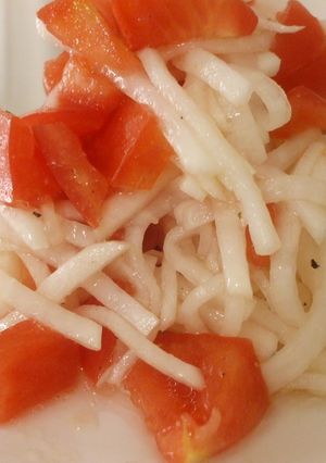 トマトとダイコンの辛味サラダ-レシピのメイン写真