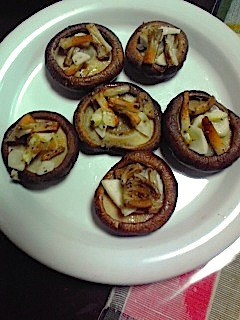 簡単!ニンニクのっけ椎茸焼き-レシピのメイン写真