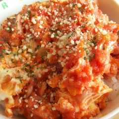 รูปของ 子供のランチに♪10分で栄養満点トマ卵丼