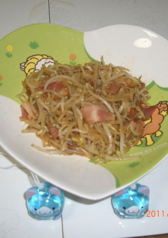 ベーコンともやし＾＾「焼肉のタレ和え」-レシピのメイン写真
