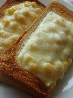 わが家の定番♪コーンマヨトースト-レシピのメイン写真