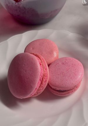 マカロンミックスで簡単！ピンクのマカロン-レシピのメイン写真