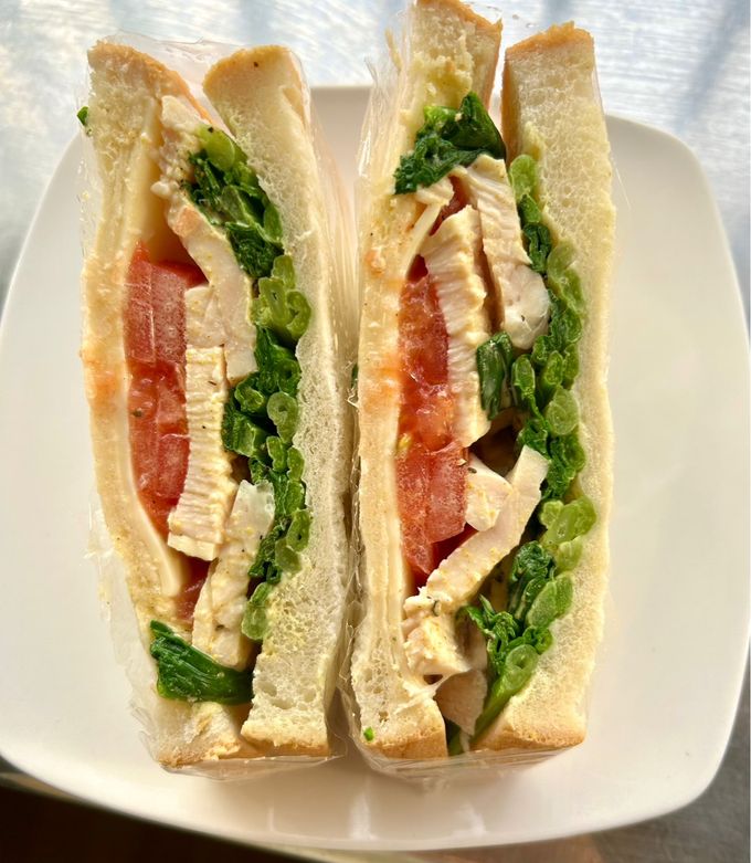 サラダチキンとほうれん草のサンドイッチ-レシピのメイン写真
