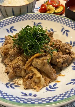 ワンパン!焼きえのきと豚肉の梅黒酢炒め-レシピのメイン写真