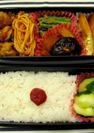 記録用☆唐揚げと変わり春巻き弁当☆-レシピのメイン写真