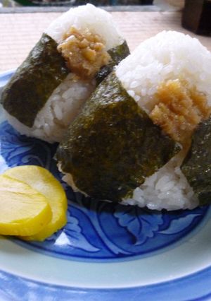 おにぎりにサイコー♫超手軽な「油みそ」-レシピのメイン写真