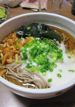 暑い夏に！冷やしなめことろろそば-レシピのメイン写真