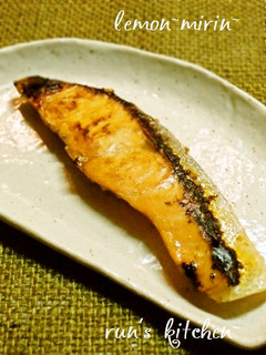 ✽塩鮭のレモンで♪みりん漬焼き✽-レシピのメイン写真