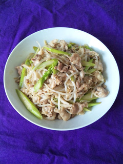 豚肉ともやしとアスパラの炒め物-レシピのメイン写真