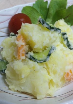 堅ちゃんのおふくろの味はポテトサラダ☆-レシピのメイン写真
