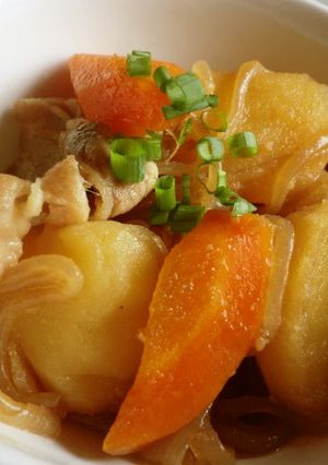 我が家の肉じゃがは豚バラ肉-レシピのメイン写真