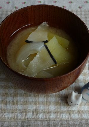 塩くじらと新じゃがの味噌汁-レシピのメイン写真