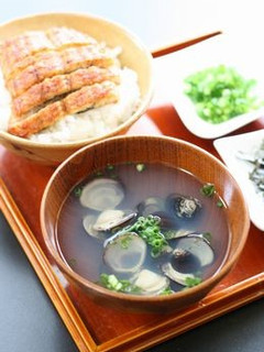 鰻の蒲焼とどうぞ!シジミのお吸い物-レシピのメイン写真