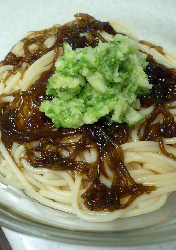 とろとろもちっりもずく酢の冷たい夏パスタ-レシピのメイン写真