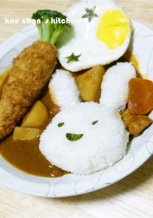 お月見に・・・月より人参なうさぎカレー☆-レシピのメイン写真
