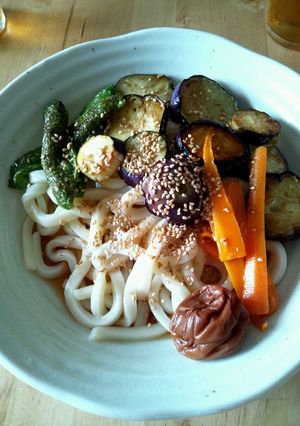 夏！揚げ野菜の冷やしうどん梅風味★-レシピのメイン写真