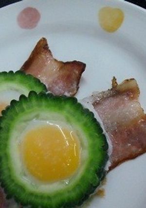 プリティ☆美味しィ☆ゴーヤの目玉焼き☆-レシピのメイン写真