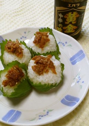 焼肉のタレdeツナそぼろおにぎり-レシピのメイン写真