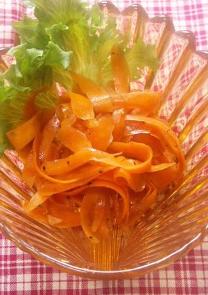 堅ちゃん人参芯まで食い散らすサラダyo♪-レシピのメイン写真