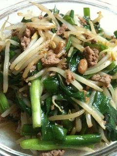 「ひき肉納豆ニラもやし炒め」を作ってみた-レシピのメイン写真