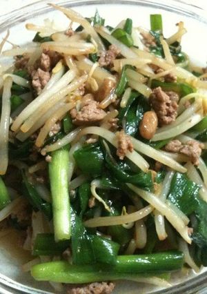 「ひき肉納豆ニラもやし炒め」を作ってみた-レシピのメイン写真