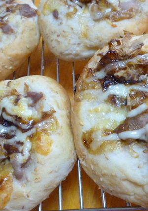 いりゴマ生地deお好み焼きパン-レシピのメイン写真